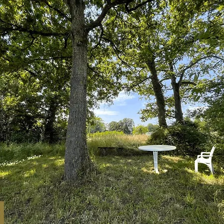 L'eco-domaine Du Chalonge Penzion 4*